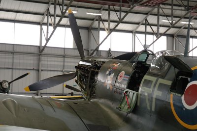 Supermarine Spitfire Mk.Vb AB910