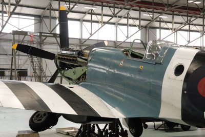 Supermarine Spitfire PRXIX PM631