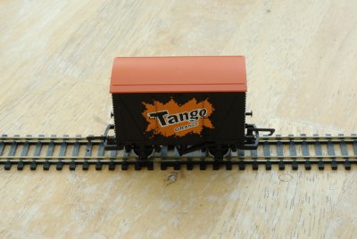 Hornby Tango Wagon