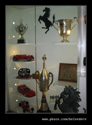 Trophy Cabinet, Ristorante Cavallino