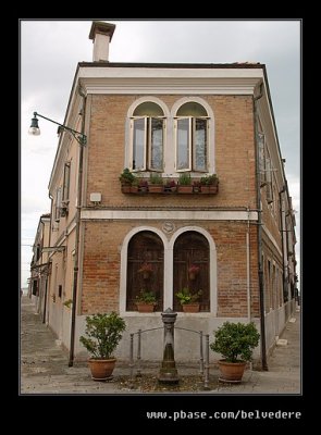 Angled Building, Murano
