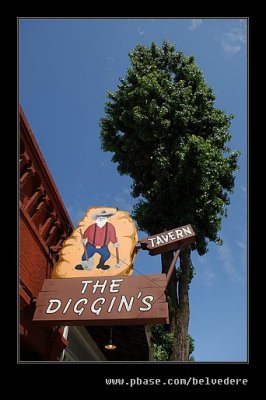 The Diggin's Tavern, Weaverville, California
