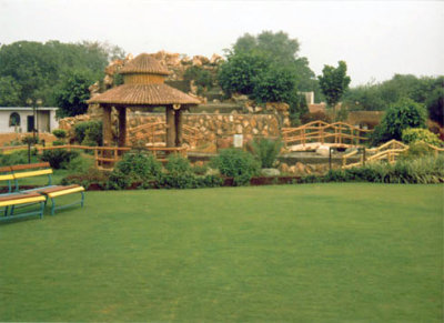 03.jpg