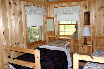 small bedroom.jpg