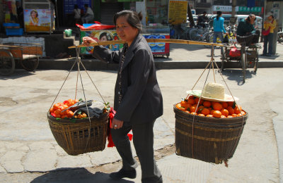 China Yangshuo Tomato merchant