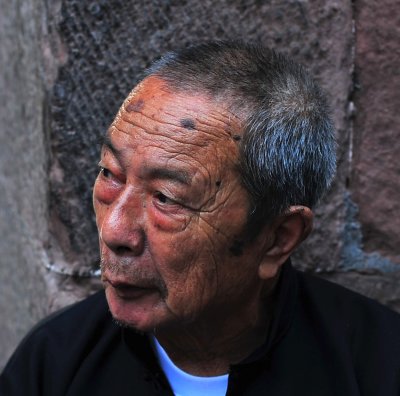 Fenghuang elder