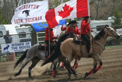 The flag bearers opening the rodeo