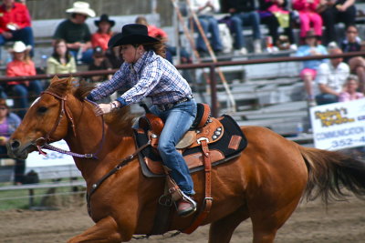 Ladie's Barrel Racing