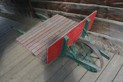 Early version of the wheelbarrow