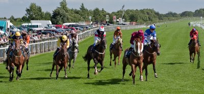 Ursus wins the Yorkshire radio handicap stakes