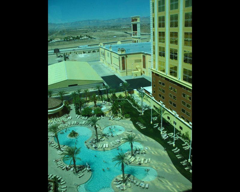 Vegas & Victoria