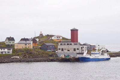 Coming into Honningsvag