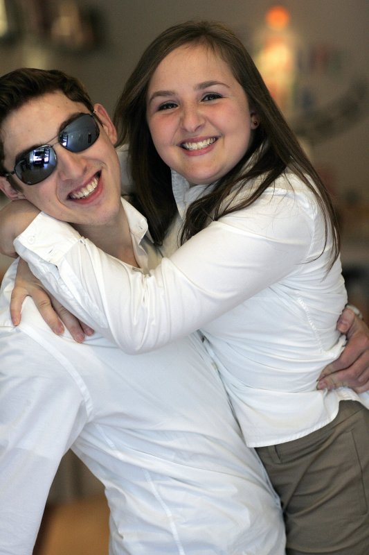 Avrumi and Shira_S1J4673.JPG