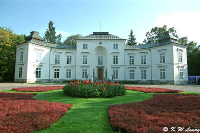 Myslewicki Palace in Lazienki Park