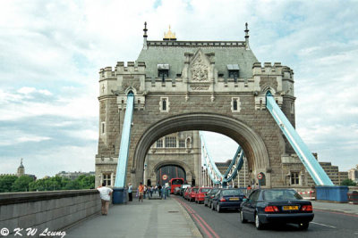 Tower Bridge 04