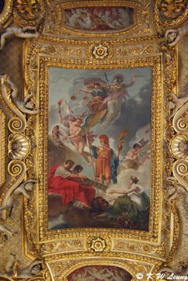 Ceiling of Louvre 03
