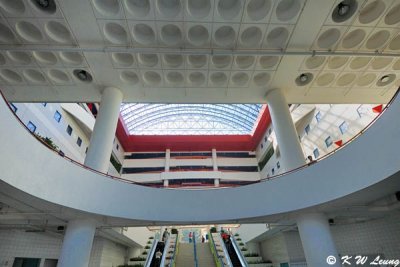 The Hong Kong University of Science and Technology 03