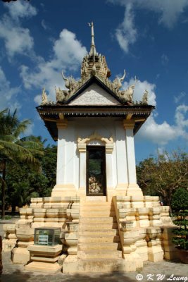 Wat Thmei Stupa