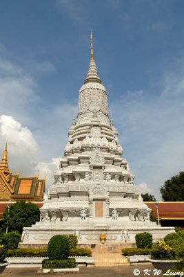 Stupa of King Norodom Suramari