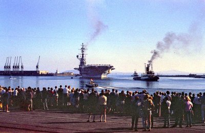 USS Roosevelt (CV42) 1968 Cape Town