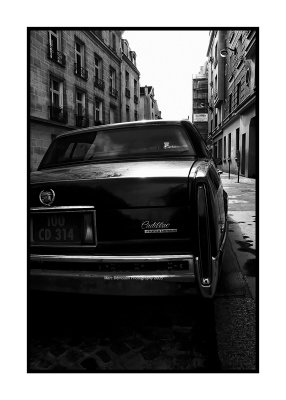 Cadillac, Paris