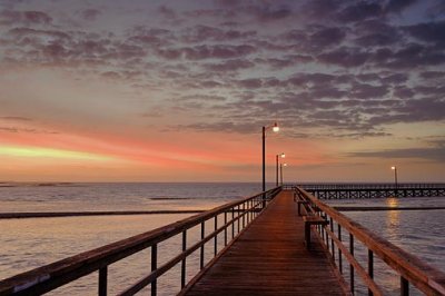 Pier At Dawn 40852