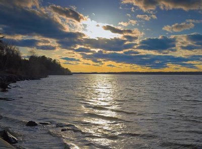 Ottawa River 20090425