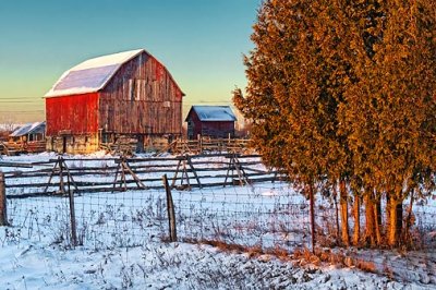 Barn At Sunrise 02751