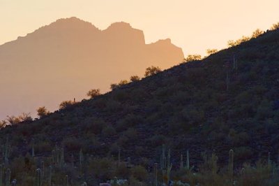 Superstition Mountain 20080202