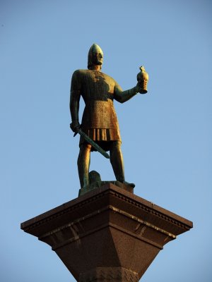 Trondheim - standbeeld koning Olav