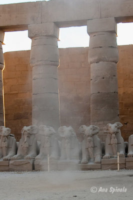 Karnak-vento