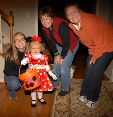 Abby, Sophia, Karen & Tricia