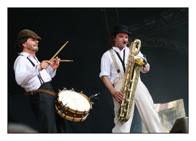 Groupes divers