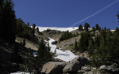 Hiking along the Pacific Crest Trail