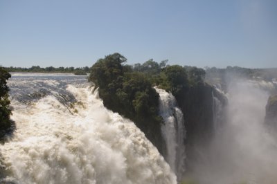 The Smoke That Thunders , Zimbabwe