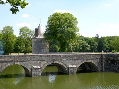 <strong>Chteau de Sully-sur-Loire</strong>