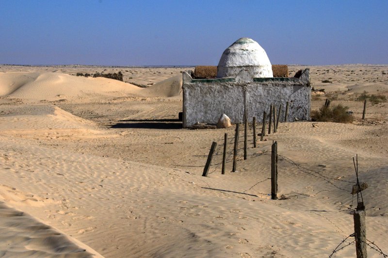 Sahara tomb 2