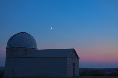 RMCC Observatory w/Moon & Venus