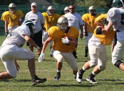 2010_8_28  Scrimmage (02) e.jpg