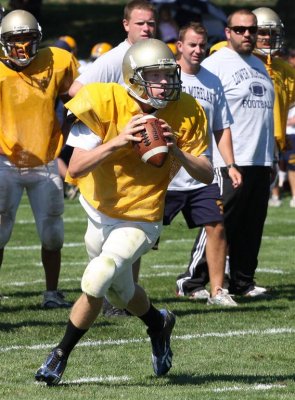 2010_8_28  Scrimmage (30) e.jpg