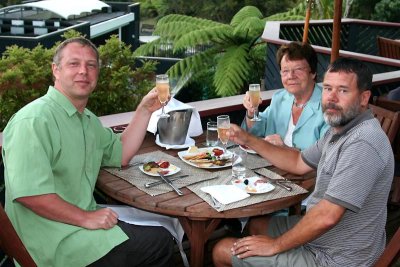 dinner at the puka lodge