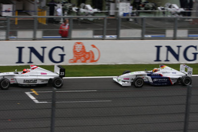 F1-GP2-FBMW-RACE-011.jpg