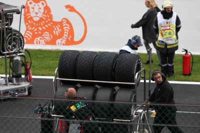 F1-GP2-FBMW-RACE-023.jpg