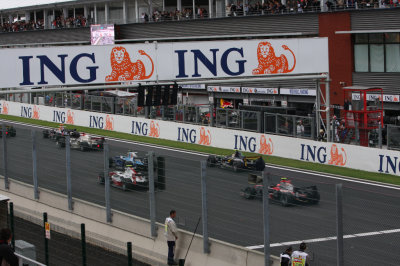 F1-GP2-FBMW-RACE-025.jpg