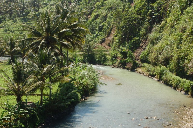 masih disungai yg sama