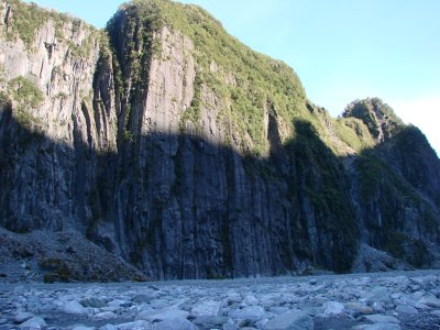 walls, previously part of glatsier area