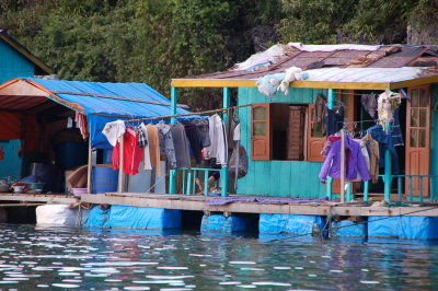 Cửa Vạn Floating Village