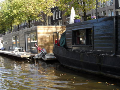 rumah perahu dan tongang
