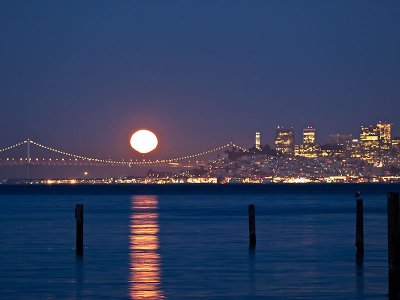 Moonrise over SF _6185880