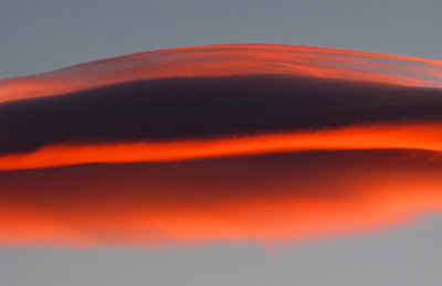 One stunning lenticular cloud!